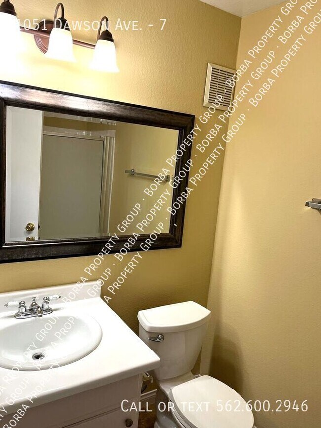 Building Photo - 1051 Dawson Ave