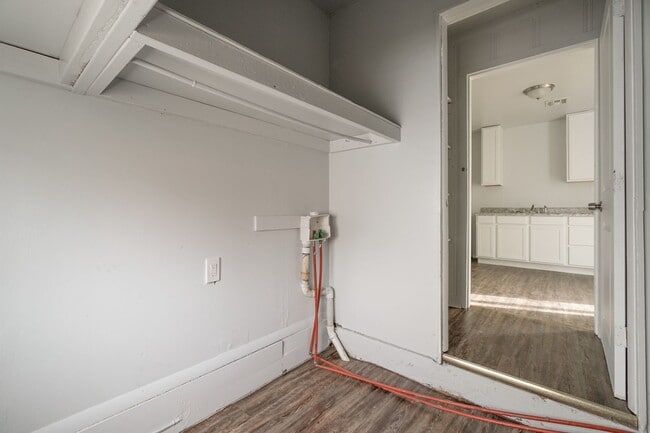 Building Photo - 3 Bed 1 Bath in Del City!