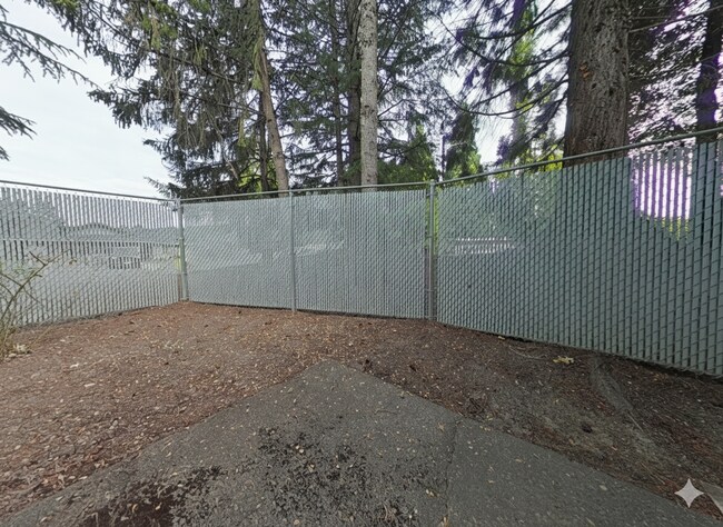 Building Photo - 2 Bedroom Apartment ~ Close to 9th Street ...