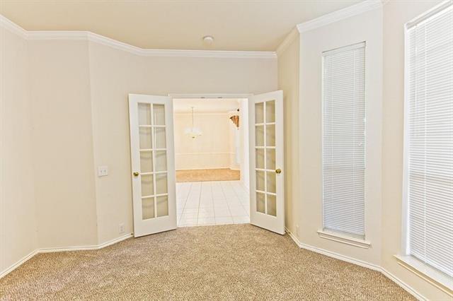 Building Photo - 8713 Somerville Way