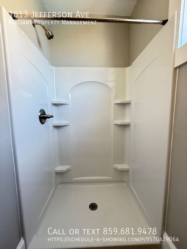 Building Photo - 1613 Jefferson Ave