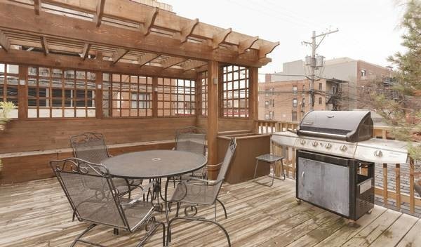 Building Photo - 3529 N Reta Ave