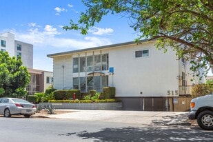 Building Photo - Welcome Home || Apply Now || Newly Remodel...