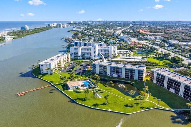 Building Photo - 200 Intracoastal Pl