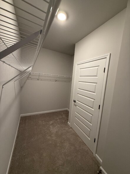 Building Photo - 6064 Gardner Maples Dr SE