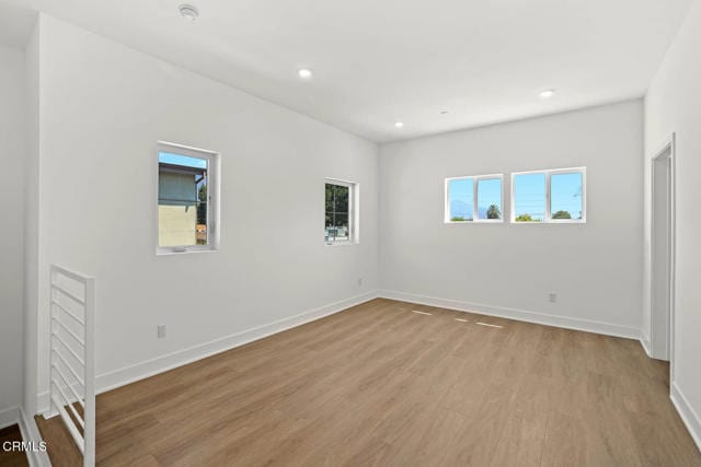 Building Photo - 834 N Fair Oaks Ave