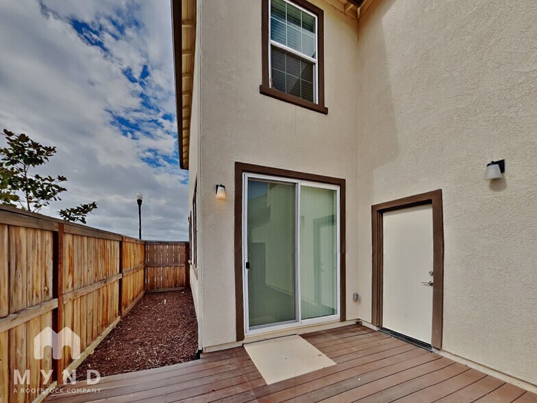 Building Photo - 8207 C Lopez Jr Wy