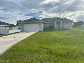 Building Photo - 1257 Columbus Blvd