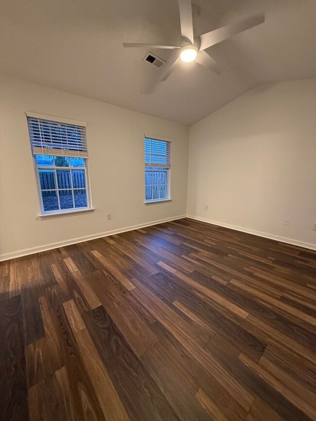 Building Photo - 3BR/2BA Home with Garage in Monkey Junction – Wilmington, NC