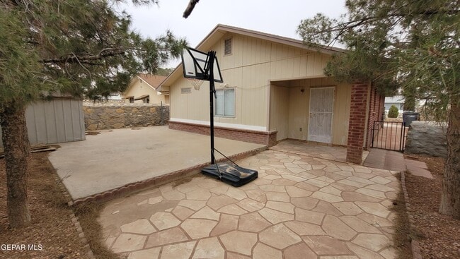 Building Photo - 3457 Carlos Moran Ct
