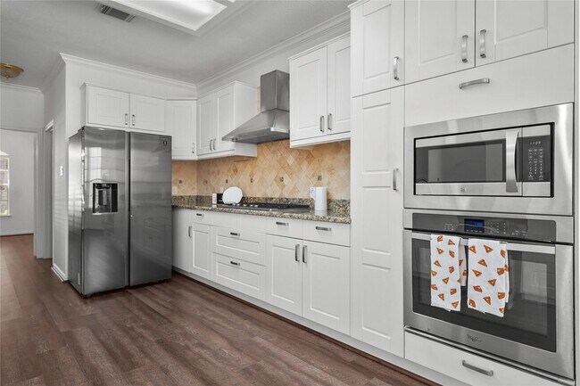 Building Photo - 23302 Knight Hollow Ct