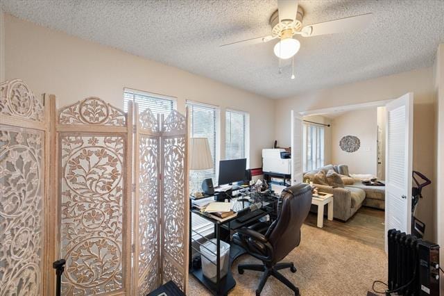 Building Photo - 2920 Hilltop Dr