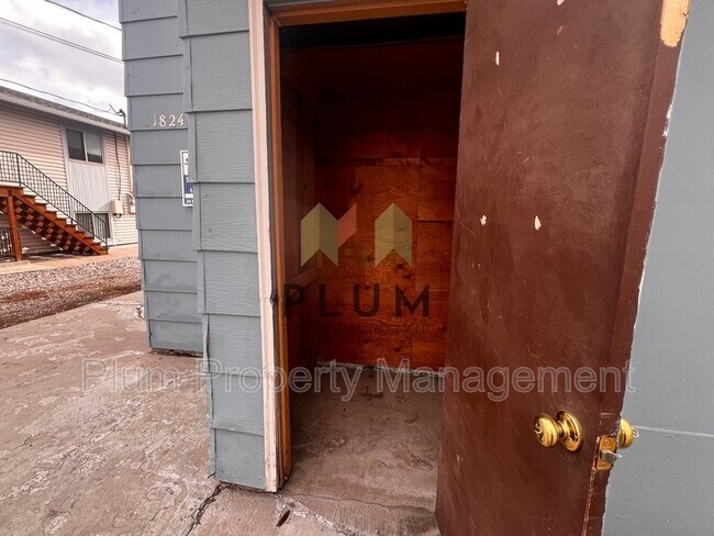 Building Photo - 1824 Phillips St