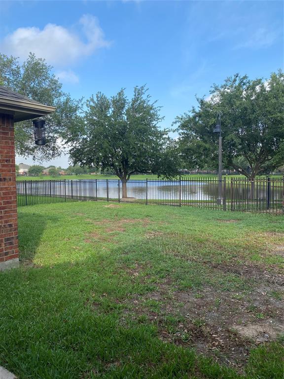 Building Photo - 24306 Yelverton Glen Dr