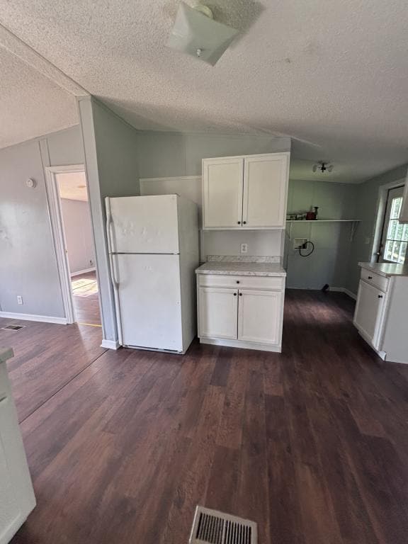 Building Photo - 2977 Ino Dr