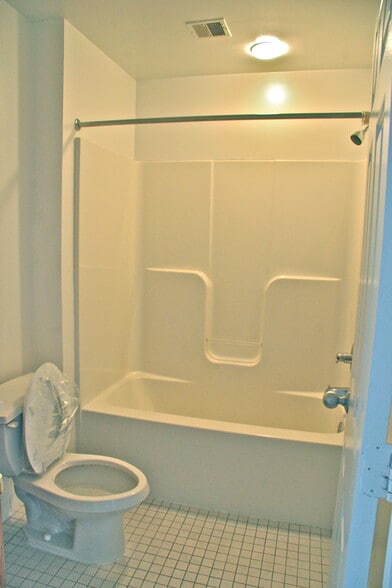 Bathroom - The Lofts at 2nd and LOMA