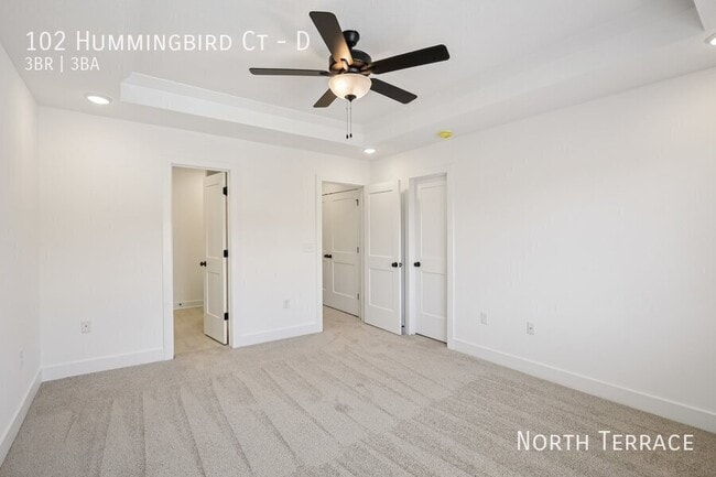 Building Photo - 102 Hummingbird Ct