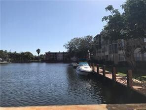 Building Photo - 2761 Taft St