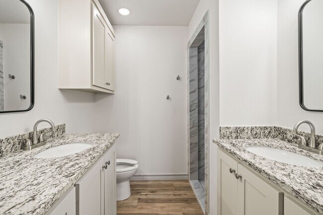Building Photo - Country Living In Roosevelt ISD!