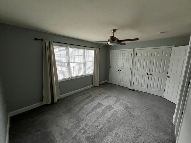 Building Photo - 10 Juneberry Ln