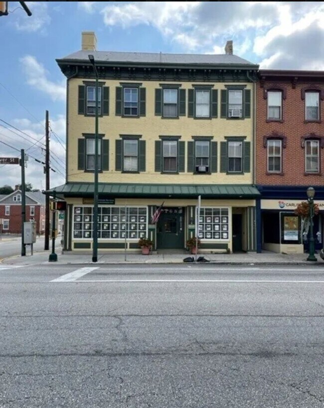Primary Photo - 159-163 N Hanover St