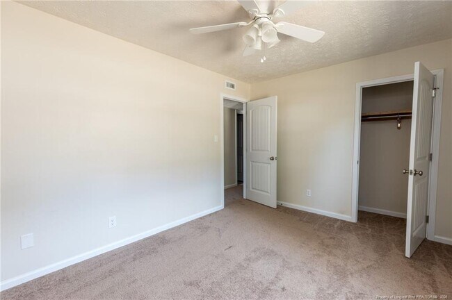 Building Photo - 3705 Persimmon Rd