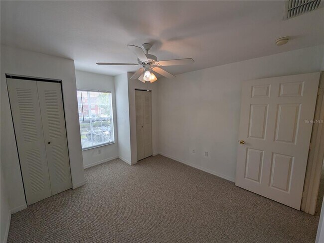 Building Photo - 10562 Windsor Lake Ct