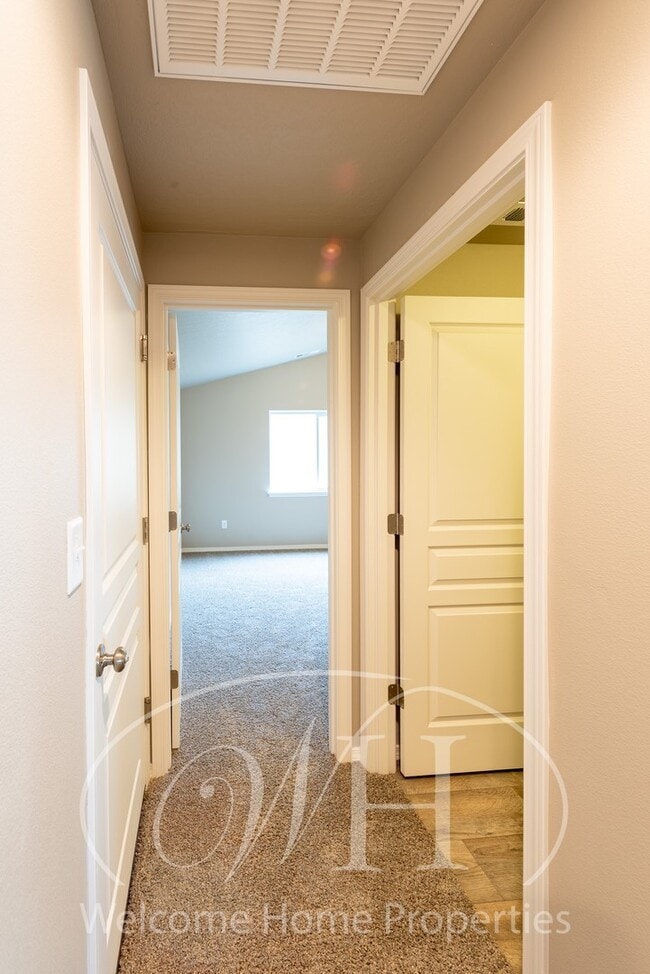 Building Photo - Beautiful Newer Home in New Neighborhood