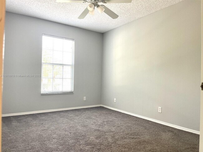 Building Photo - 21506 St Andrews Grand Cir