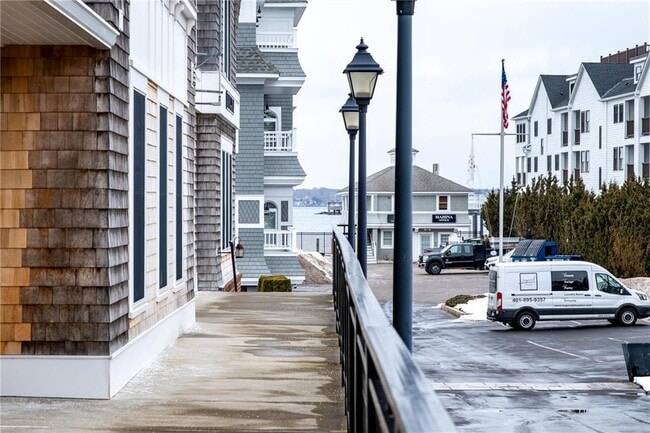 Building Photo - 10 Brown and Howard Wharf