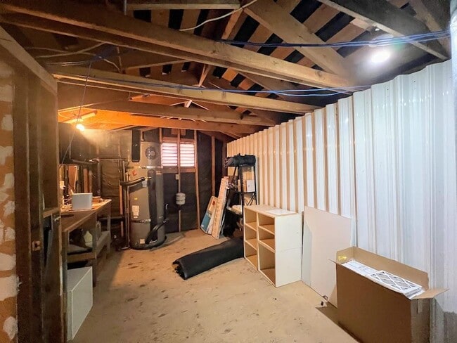 Building Photo - 150 Flying Mist Isle