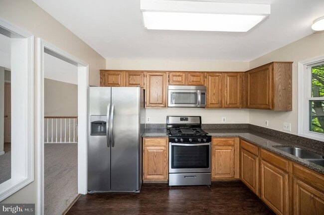Building Photo - 17 Banbury Ct