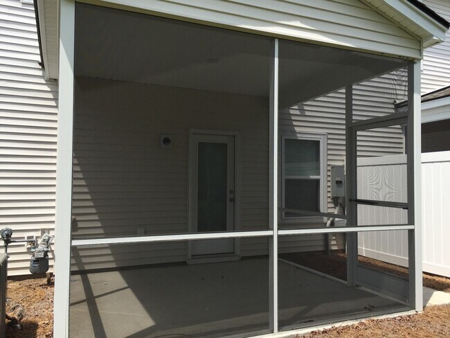 Building Photo - 1844 Heldsberg Dr