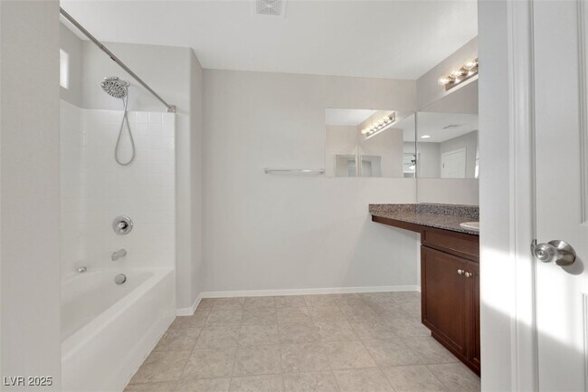 Building Photo - 4549 Lime Straight Dr