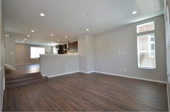 Building Photo - 8951 Ramblestone St