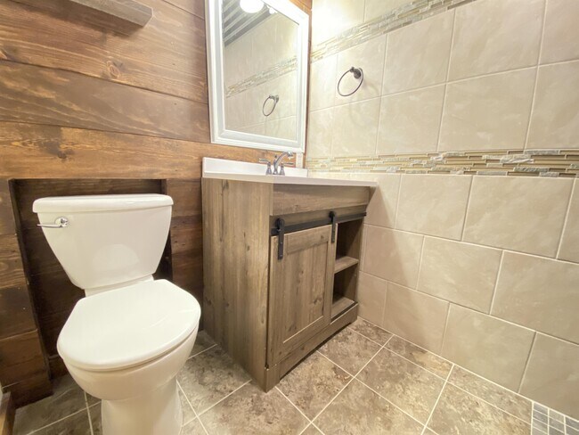 Building Photo - 1877 22nd St NW