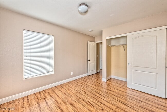 Building Photo - 6250 W Arby Ave