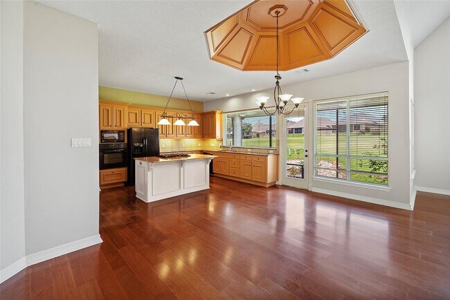 Building Photo - 19 Greenview St