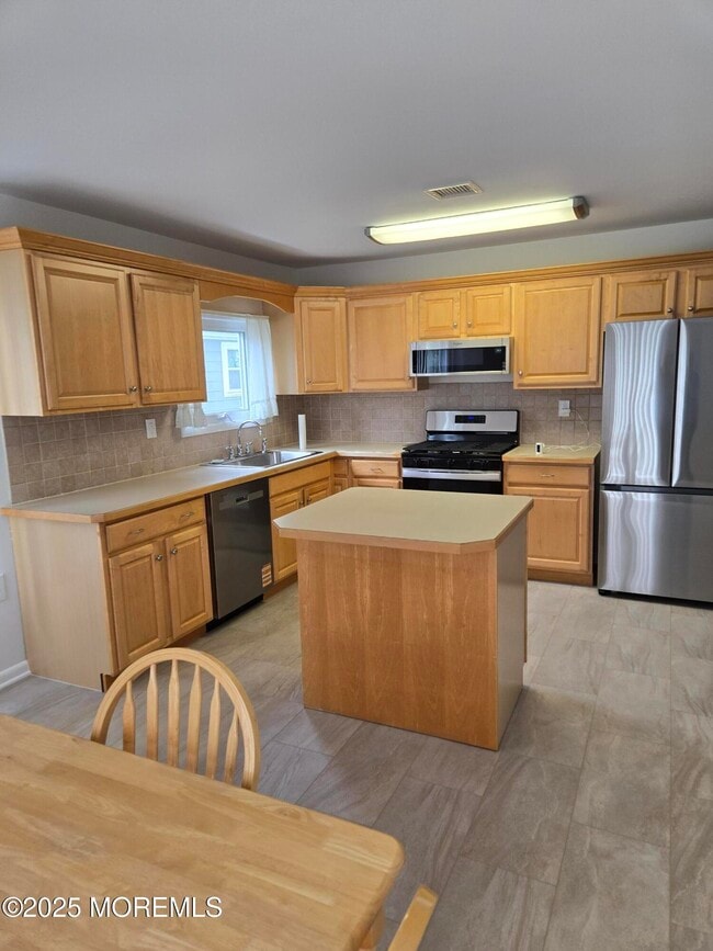 Building Photo - 164 Bonaire Dr