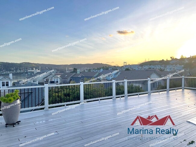 Building Photo - Available August 1st   Waterview Large Bal...