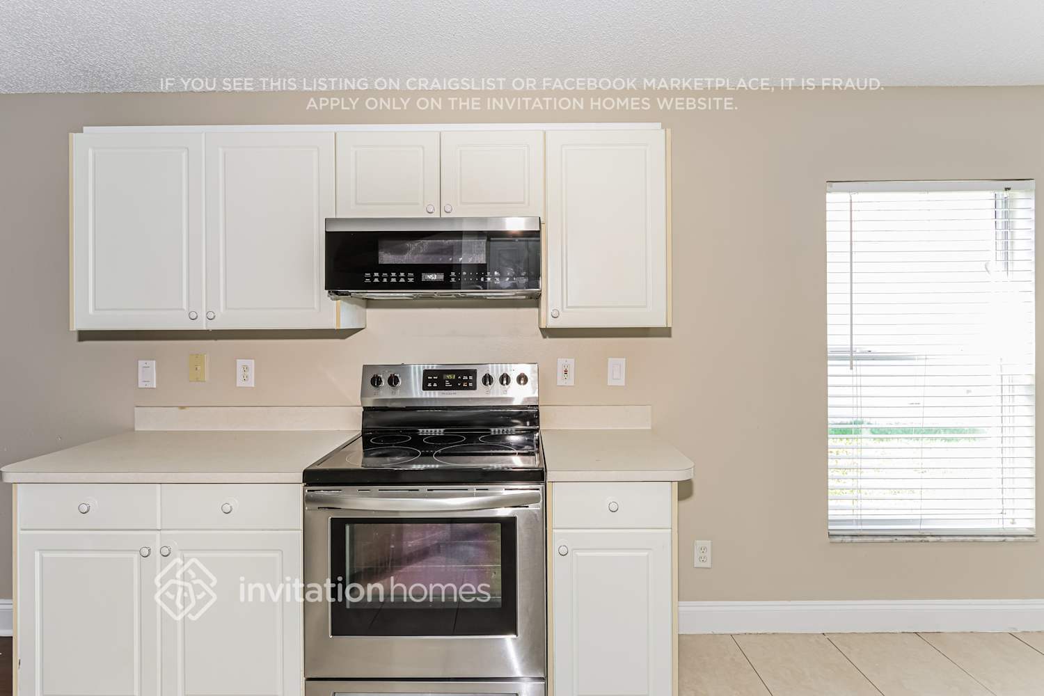 Building Photo - 2257 Deercroft Dr