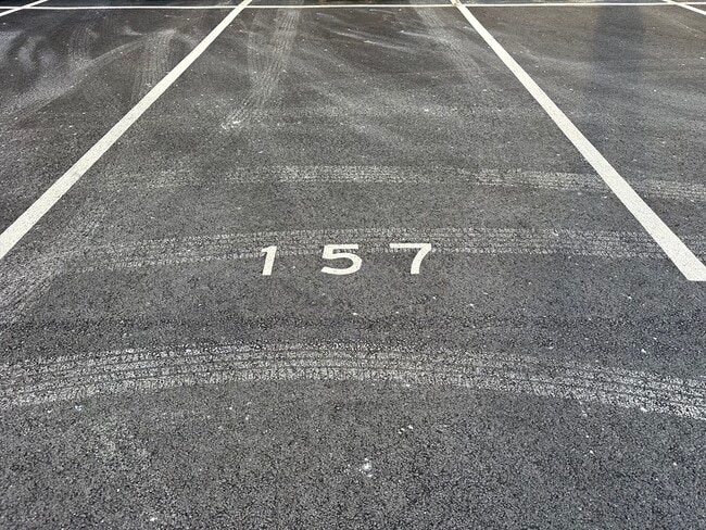 Building Photo - 1 Cityview Ln