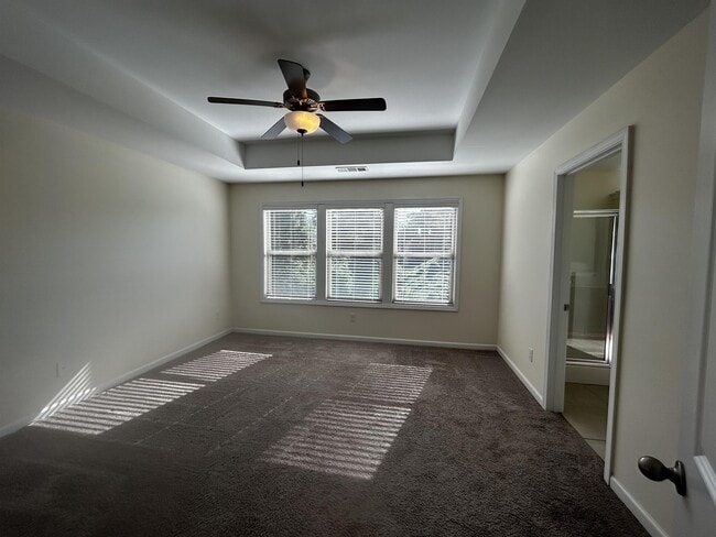 Building Photo - 1047 Haley Woods Ct