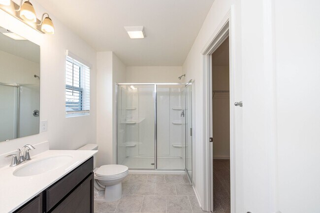 Building Photo - 4 Bedroom Home Piedmont School District - ...