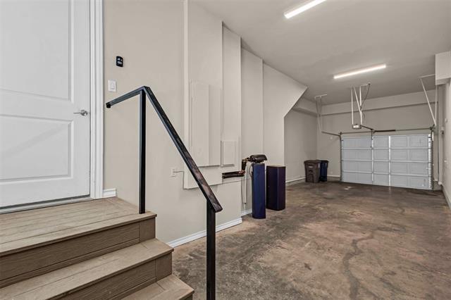 Building Photo - 2238 Alterbrook Ln