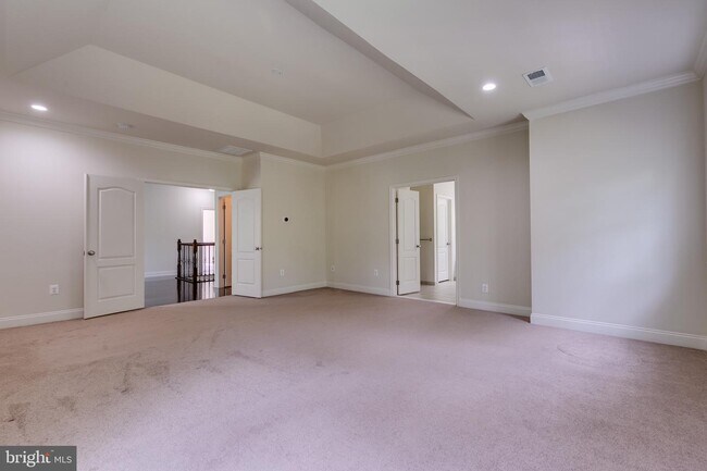 Building Photo - 42948 Courtland Chase Square