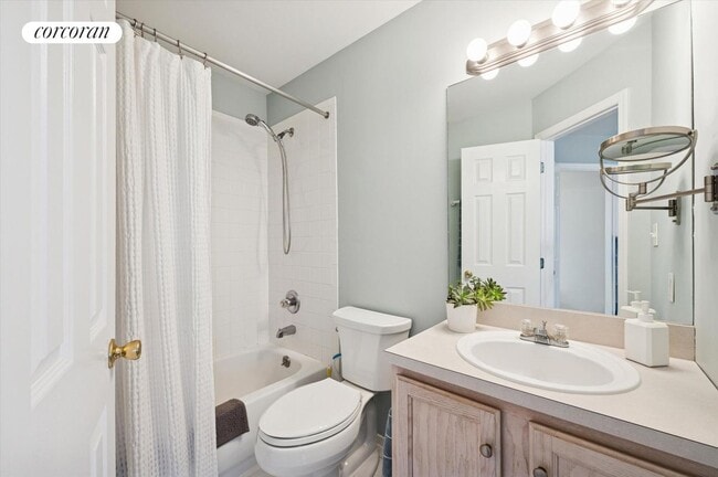 Building Photo - 7 Huckleberry Ln