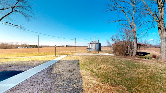 Building Photo - 5774 National Rd SW