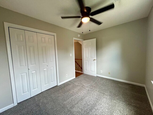 Building Photo - 1225 Cobblestone Ln