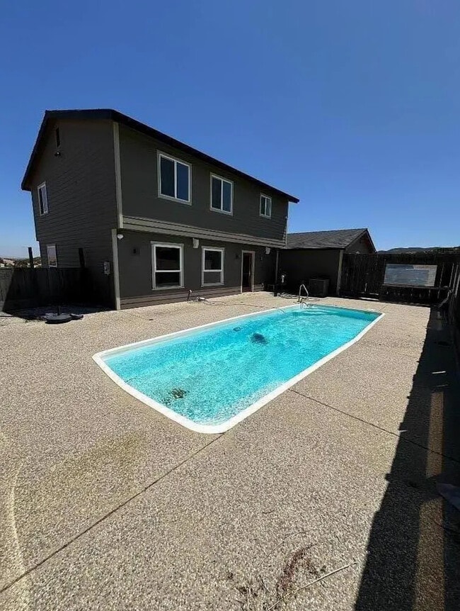 Building Photo - 50950 Pine Canyon Rd